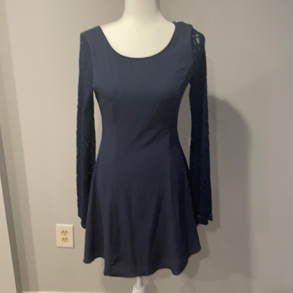 Francescas size extra small blue lace dress